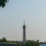 Apartment Between The Arc De Triomphe And The Sacr-Cur